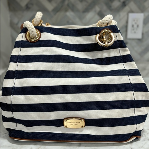 Michael Kors Navy White Stripe GrabBag - Picture 2 of 7